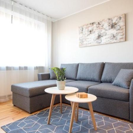 Dream Stay Apartment With Free Parking Close To Central Bus Station タリン エクステリア 写真